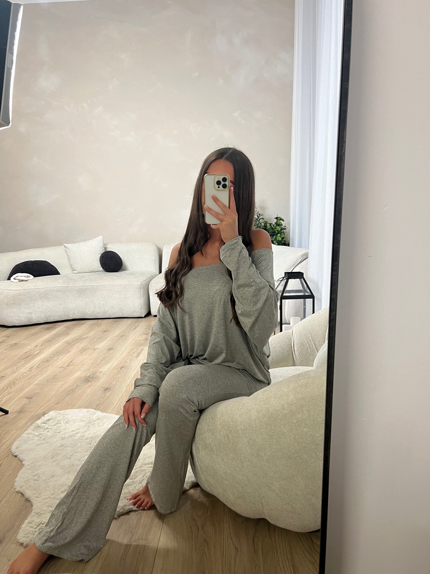 Lottie lounge set in grey