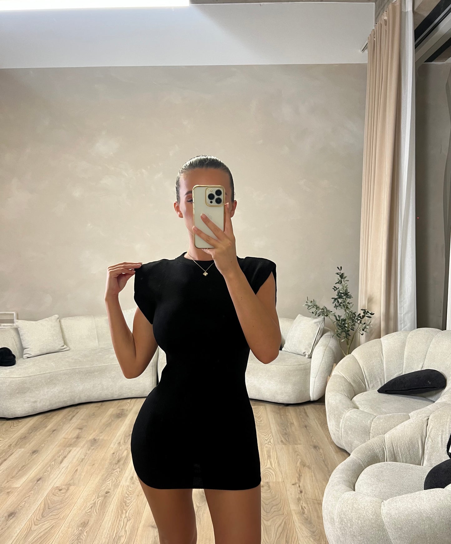 Kiki dress black