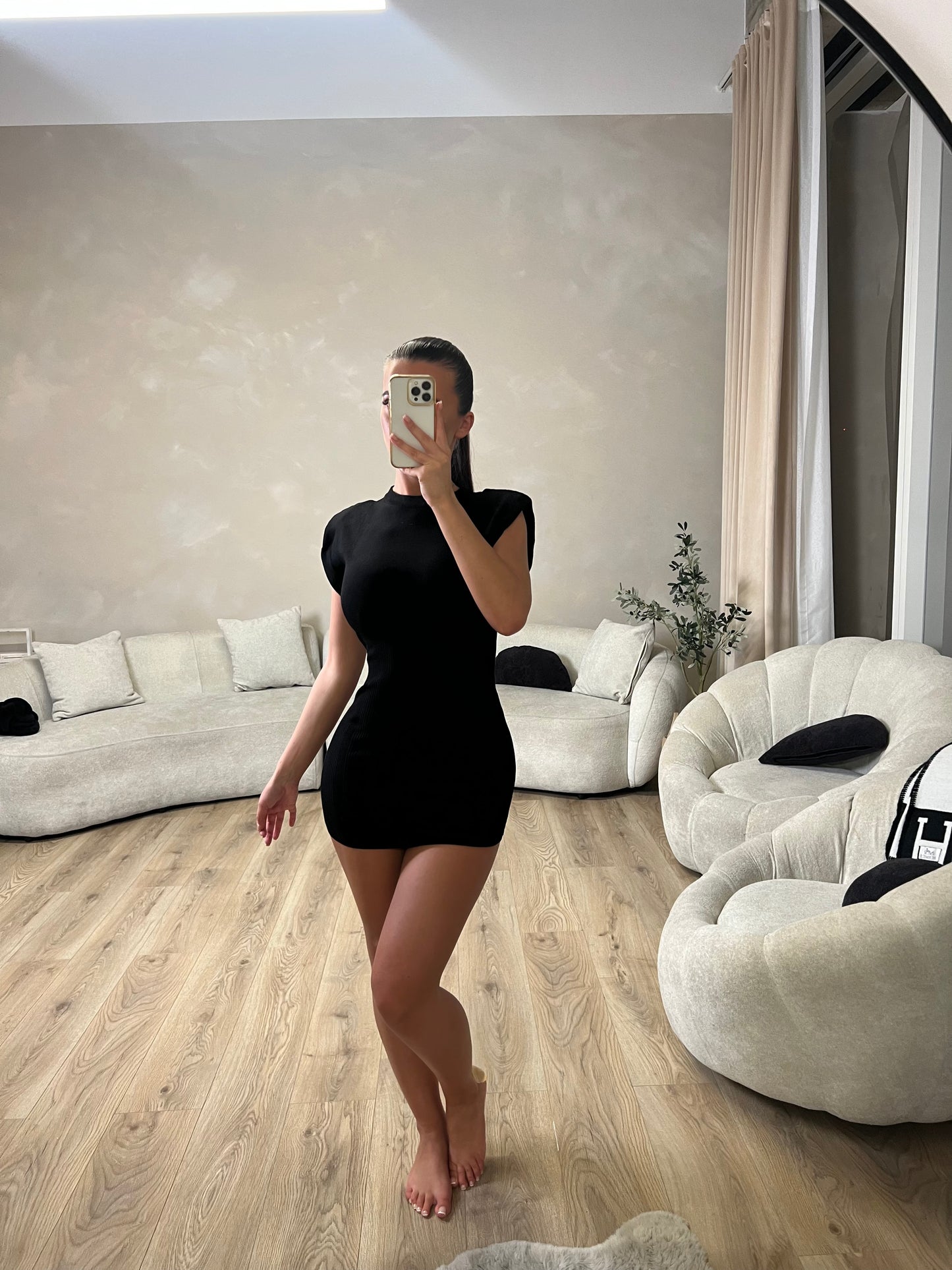 Kiki dress black